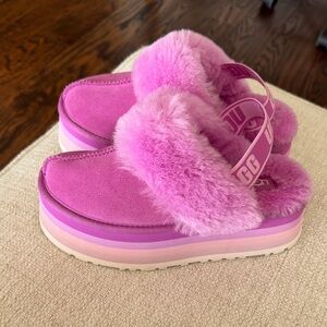 UGG Vibrant Purple Fluffy Platform shoes